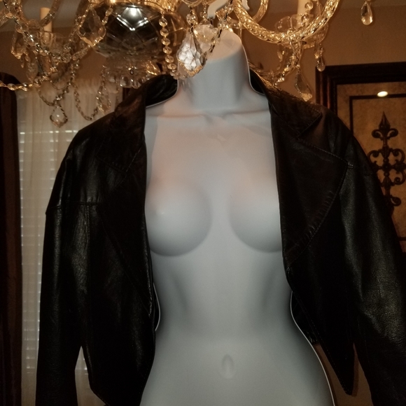 Leather jacket - Picture 5 of 11